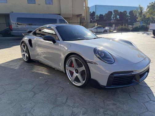 2024 Porsche 911 Turbo