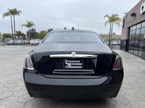 2025 Rolls-Royce Ghost