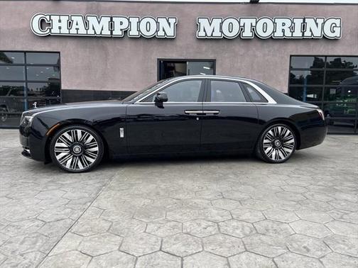 2025 Rolls-Royce Ghost