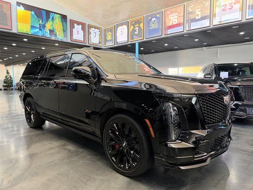 2026 Cadillac Escalade ESV V-Series