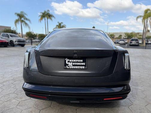 2025 Rolls-Royce Spectre 