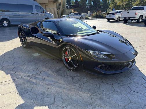 2025 Ferrari 296 GTS 