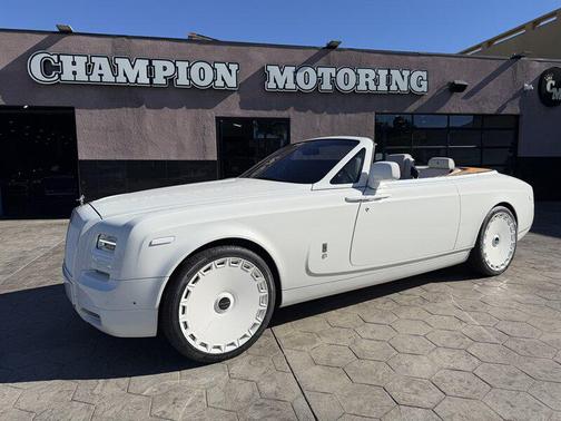 2015 Rolls-Royce Phantom Drophead Coupe 