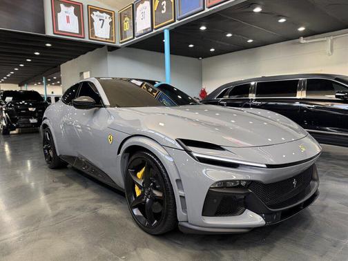 2024 Ferrari Purosangue 