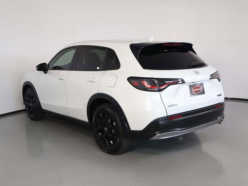 2023 Honda HR-V 