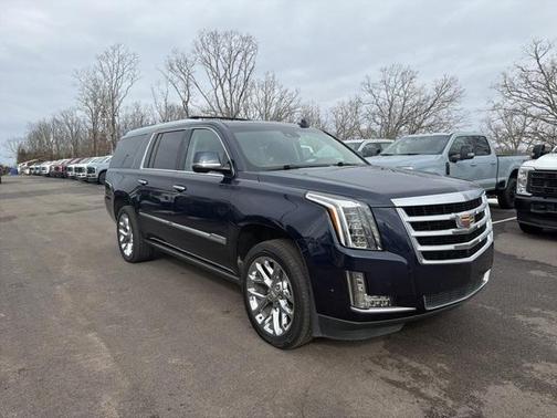 2020 Cadillac Escalade ESV Premium Luxury