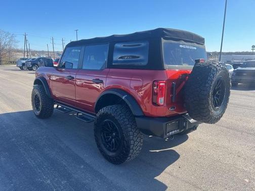 2022 Ford Bronco Base