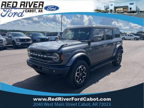 2024 Ford Bronco Outer Banks