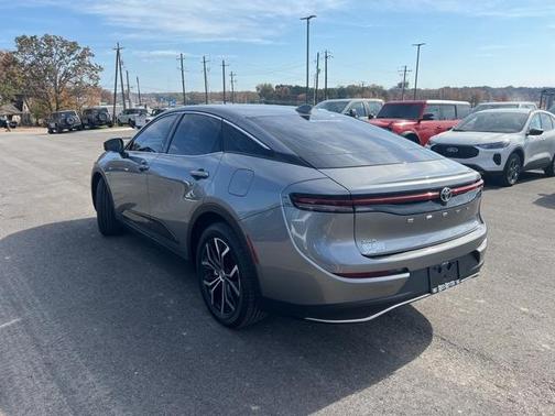 2023 Toyota Crown XLE