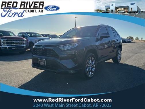 2020 Toyota RAV4 XLE Premium