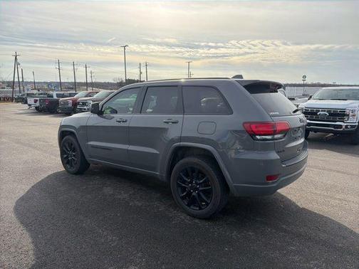 2021 Jeep Grand Cherokee Laredo X
