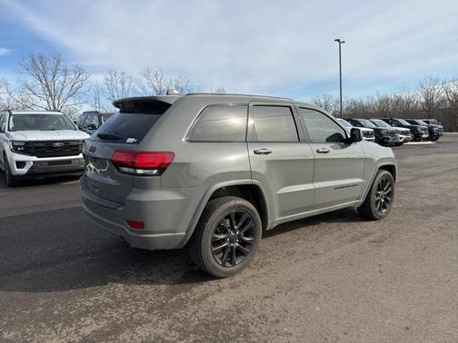 2021 Jeep Grand Cherokee Laredo X