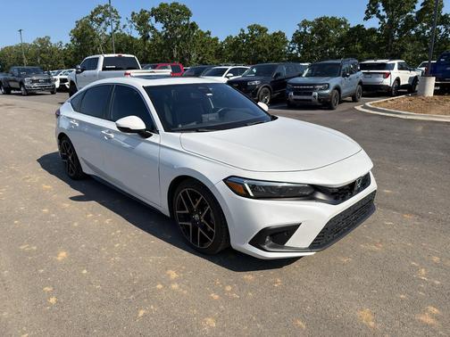 Platinum White Pearl 2022 Honda Civic Sport Touring