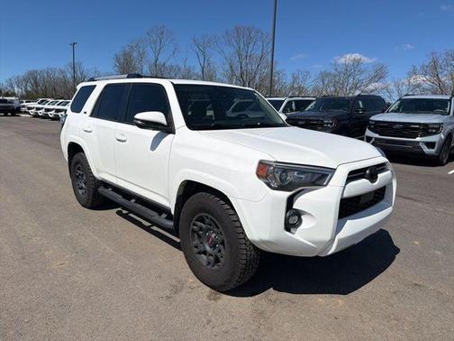 White 2022 Toyota 4Runner SR5 PREMIUM
