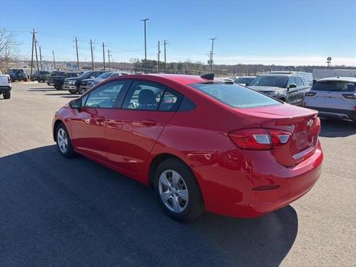 2018 Chevrolet Cruze LS