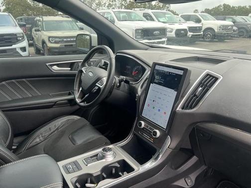 2021 Ford Edge ST