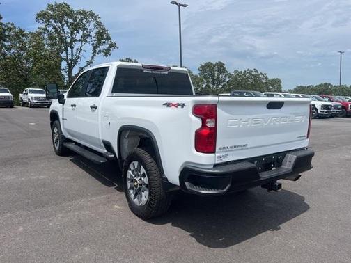 2022 Chevrolet Silverado 2500 Custom