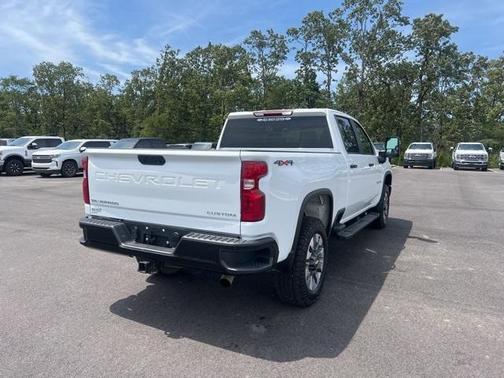 2022 Chevrolet Silverado 2500 Custom
