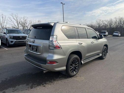 2023 Lexus GX 460 Base