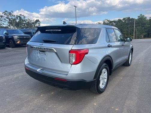 2024 Ford Explorer Base