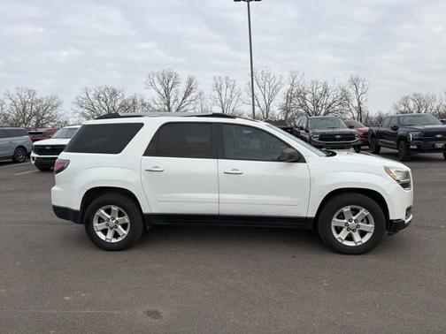 2016 GMC Acadia SLE-2