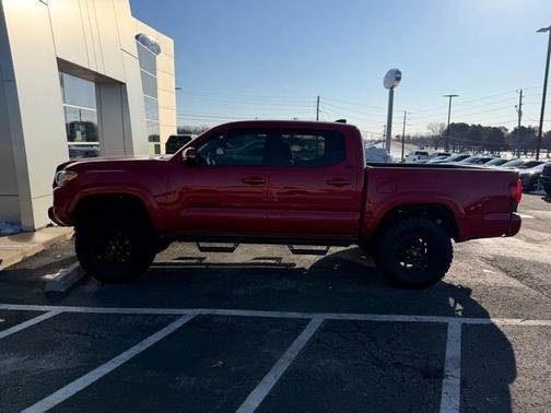 2022 Toyota Tacoma SR5
