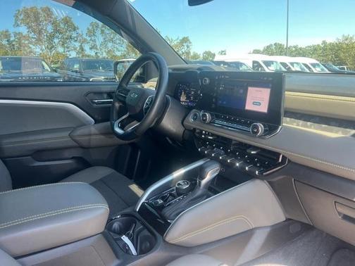 2023 Chevrolet Colorado ZR2