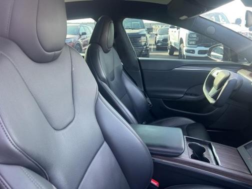 2021 Tesla Model S Long Range