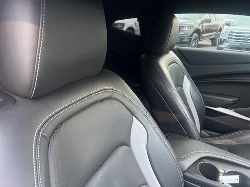 2023 Chevrolet Camaro 2LT