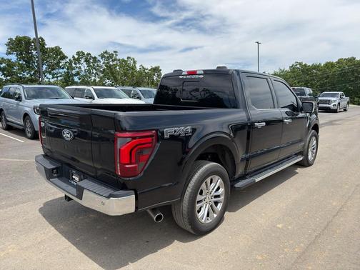 Agate Black Metallic 2024 Ford F-150 Lariat