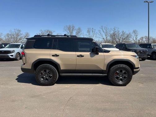 Sand 2025 Lexus GX 550 OVERTRAIL+