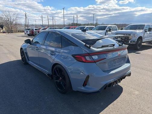 2023 Honda Civic Type R Base