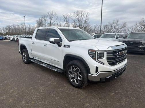 White Frost Tri-Coat 2023 GMC Sierra 1500 SLT