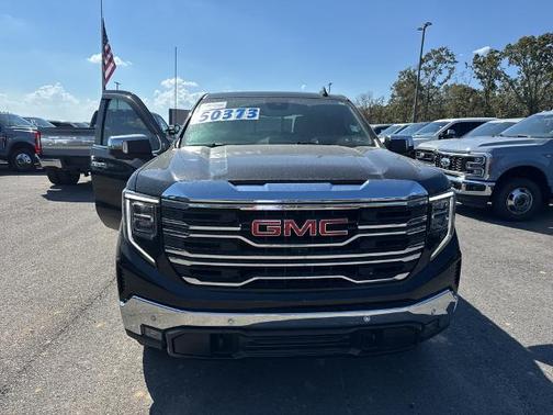 Onyx Black 2024 GMC Sierra 1500 SLT