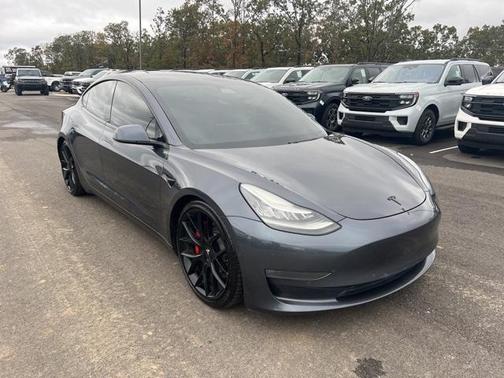 2019 Tesla Model 3 Performance