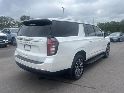 2021 Chevrolet Suburban LT