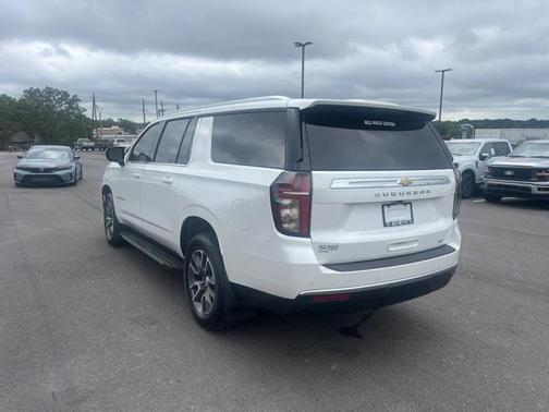 2021 Chevrolet Suburban LT