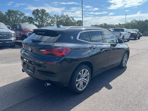 2022 BMW X2 sDrive28i