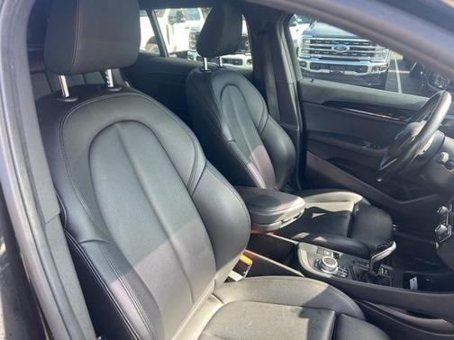 2022 BMW X2 sDrive28i