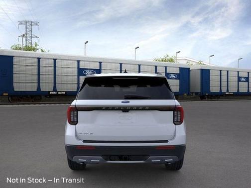 Space White Metallic 2026 Ford Explorer Active