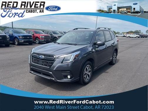 2024 Subaru Forester Premium