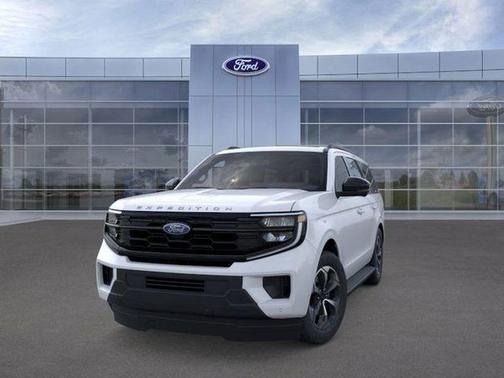 Oxford White 2026 Ford Expedition Active