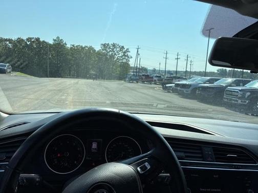 2019 Volkswagen Tiguan 2.0T SE
