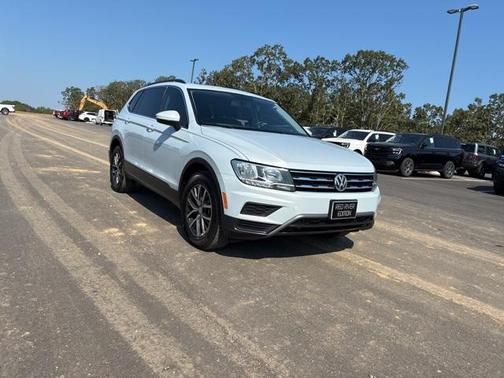 2019 Volkswagen Tiguan 2.0T SE