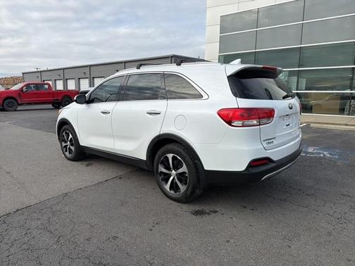 2017 Kia Sorento EX