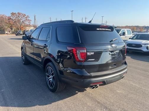2019 Ford Explorer sport