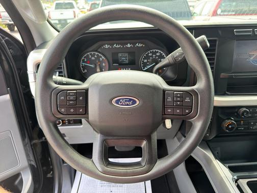 Agate Black Metallic 2023 Ford F-250 XLT