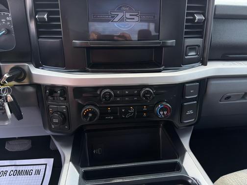 Agate Black Metallic 2023 Ford F-250 XLT