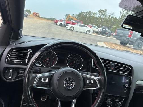 2019 Volkswagen Golf GTI 2.0T SE