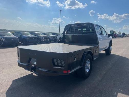 2023 Chevrolet Silverado 3500 LT
